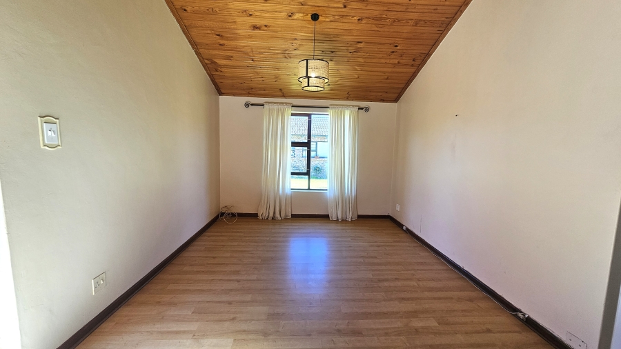 2 Bedroom Property for Sale in Kamma Park Eastern Cape